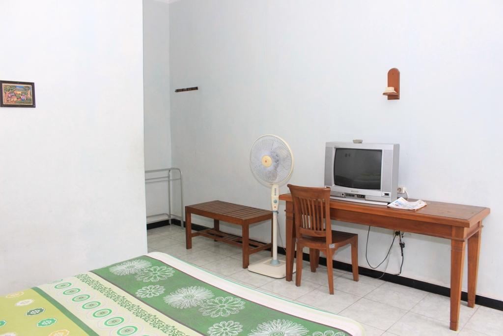 Baru Dua Beach Hotel บันยูวังงี ภายนอก รูปภาพ